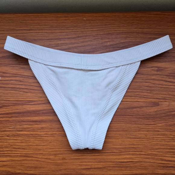 Frankie's Bikinis Sz M Purple Lavender Cole Ribbed Mid Rise Cheeky Swim Bottoms - Picture 2 of 4